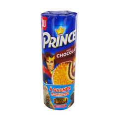 LU, Prince - Biscuit fourré goût chocolat, le paquet de 300 g