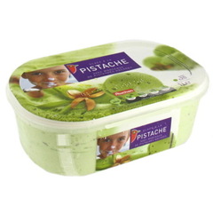 Creme glacee pistache Saveur pistache avec eclats de pistaches hachees.