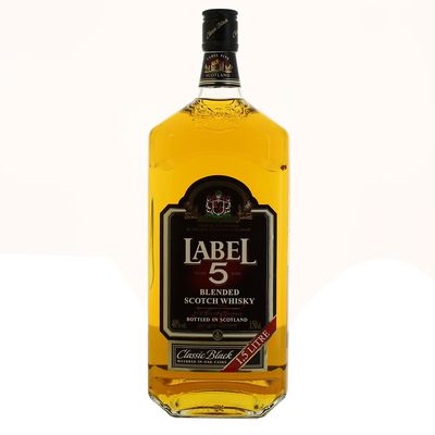 Scotch whisky, finest blended, Classic black, la bouteille de 1,5l