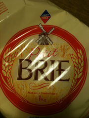 Le Petit Brie, fromage à pâte molle 1kg