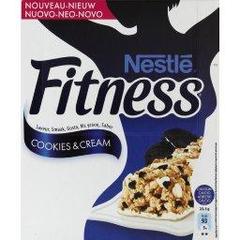 Nestle, Fitness - Barre de cereales Cookies & Cream, les 6 barres de 23,5 g