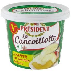 La cancoillotte a l'ail, specialite fromagere fondue, fabriquee en Franche Comte, le pot, 250g