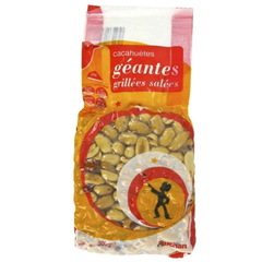 Cacahuetes geantes grillees et salees