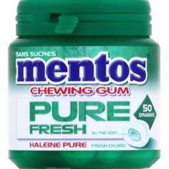 Chewing gum sans sucre chlorophylle MENTOS Pure Fresh, box de 50 dragees, 100g
