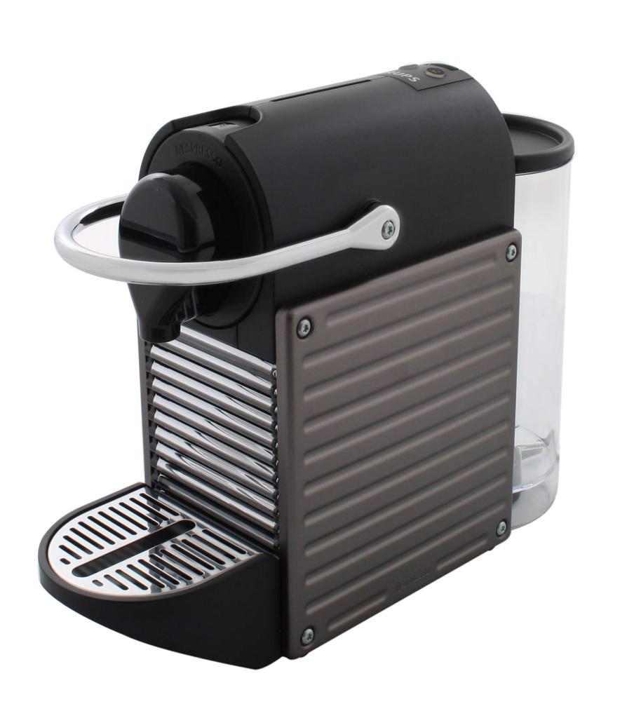 Expresso a dosettes Nespresso YY1201FD Pixie Titane Automatique : preparation du cafe et ejection de la capsule !