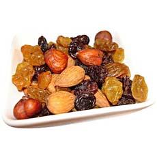 Assortiment de raisins secs, amandes et noisettes, 500g