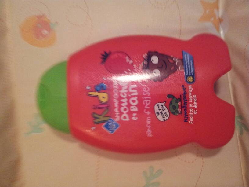 Shampooing bain douche, parfum fraise, Kids 250ml