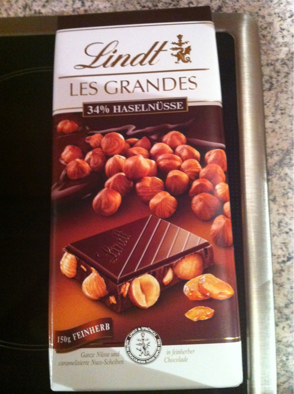 Lindt - Tablette 34% Noisettes LES GRANDES - Chocolat Noir, 150g